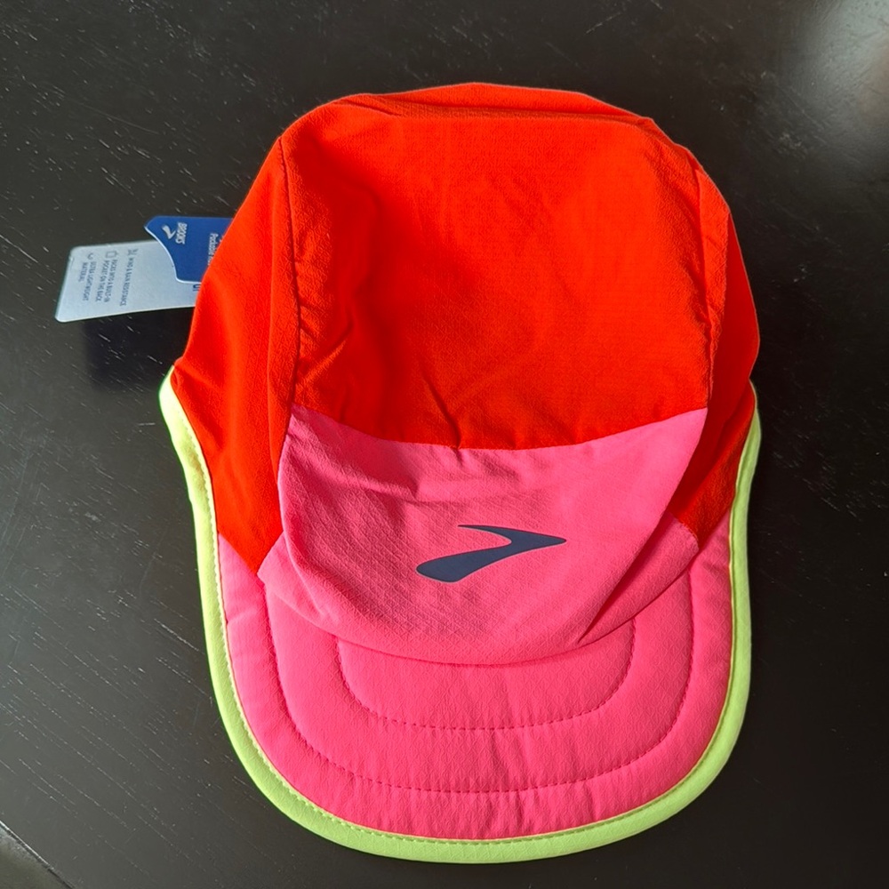Brooks Pink and Orange Running Hat with Sporty Design